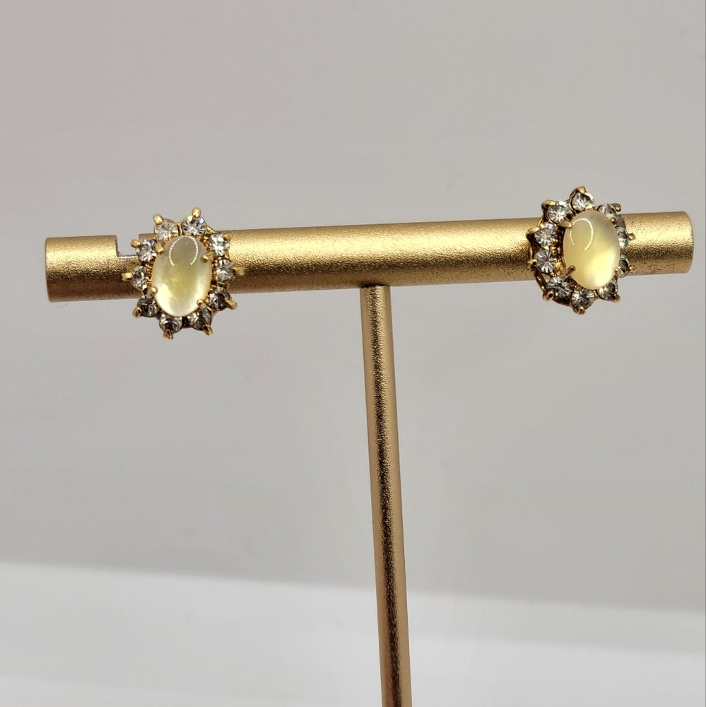 Vintage Rinestone and Moonglow Gold Plated Peirced Earrings.
